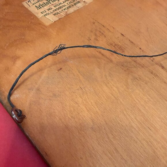 Vintage 1960s Gift - “Big Eyes” Girl Reproduction Art Print on Wood Plaque - Picture 8 of 12